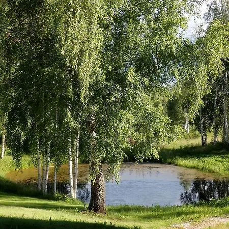 Tigete Semesterbostad Lootvina